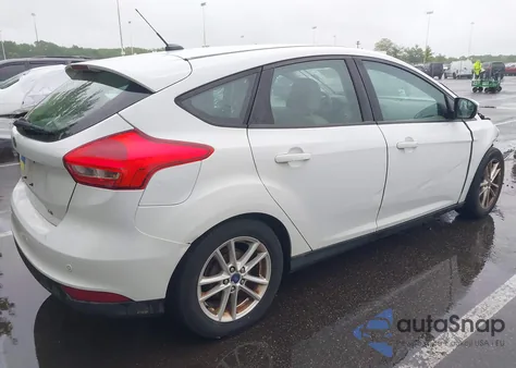 2016 Ford Focus Se z USA, uszkodzony, nr VIN 1FADP3K29GL354594